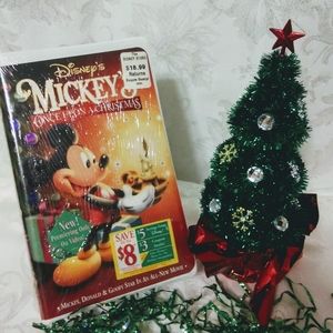 Disney's Mickey's Once Upon A Christmas, VHS 1999